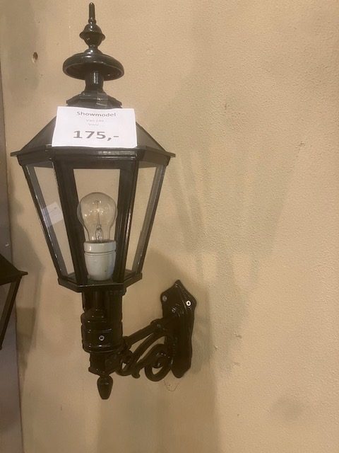 Buitenlamp donkergroen oud hollands zeskant met wandsteun showmodel